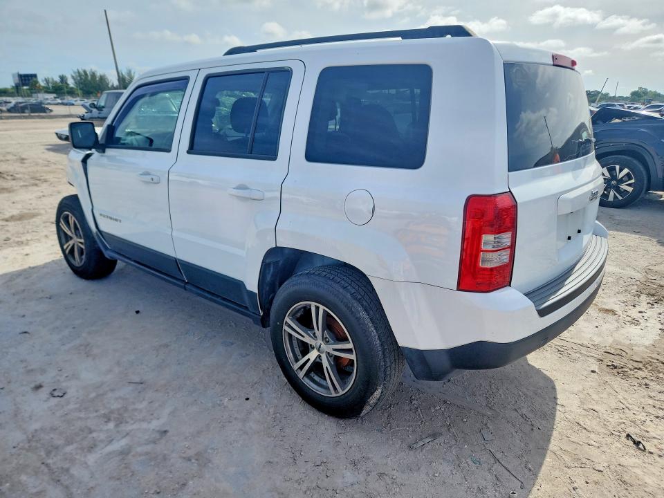 52515896 :رقم المزاد ، 1C4NJPBB6HD120240 vin ، 2017 Jeep Patriot مزاد بيع