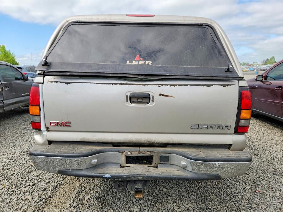 52319556 :رقم المزاد ، 1GTHK23U56F267681 vin ، 2006 Gmc Sierra مزاد بيع