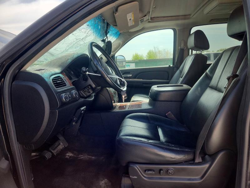 52474606 :رقم المزاد ، 1GNFK16388R277845 vin ، 2008 Chevrolet Suburban مزاد بيع
