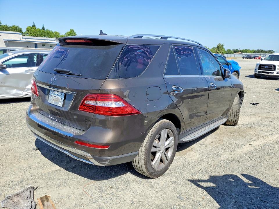 53627766 :رقم المزاد ، 4JGDA5JB2EA340372 vin ، 2014 Mercedes-benz Ml مزاد بيع