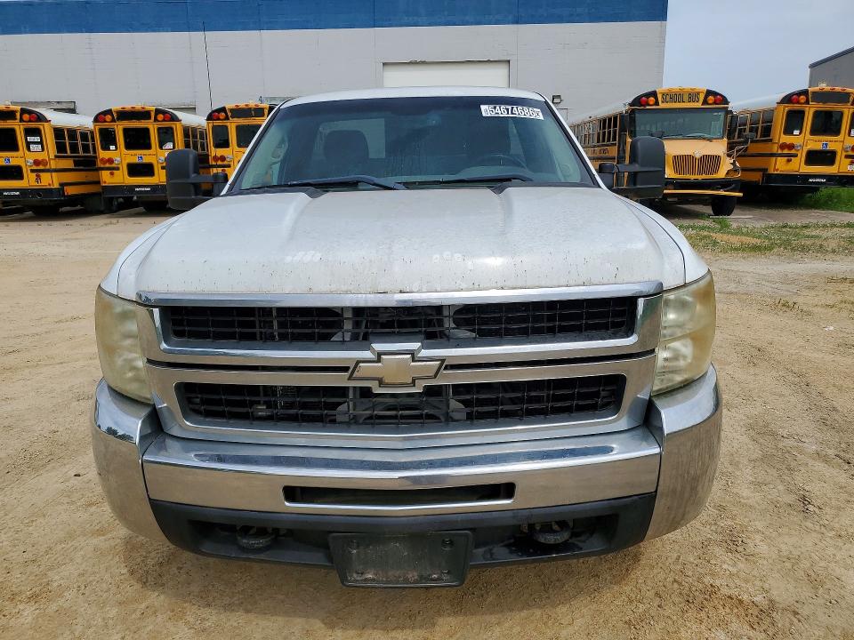 2008 Chevrolet Silverado მანქანა იყიდება აუქციონზე, vin: 1GBHC24K58E205575, აუქციონის ნომერი: 54674686