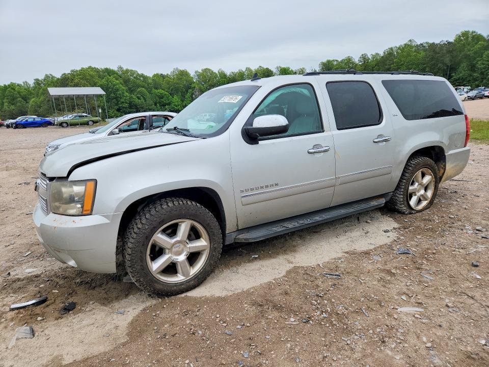 52719976 :رقم المزاد ، 1GNUKKE36AR222637 vin ، 2010 Chevrolet Suburban مزاد بيع