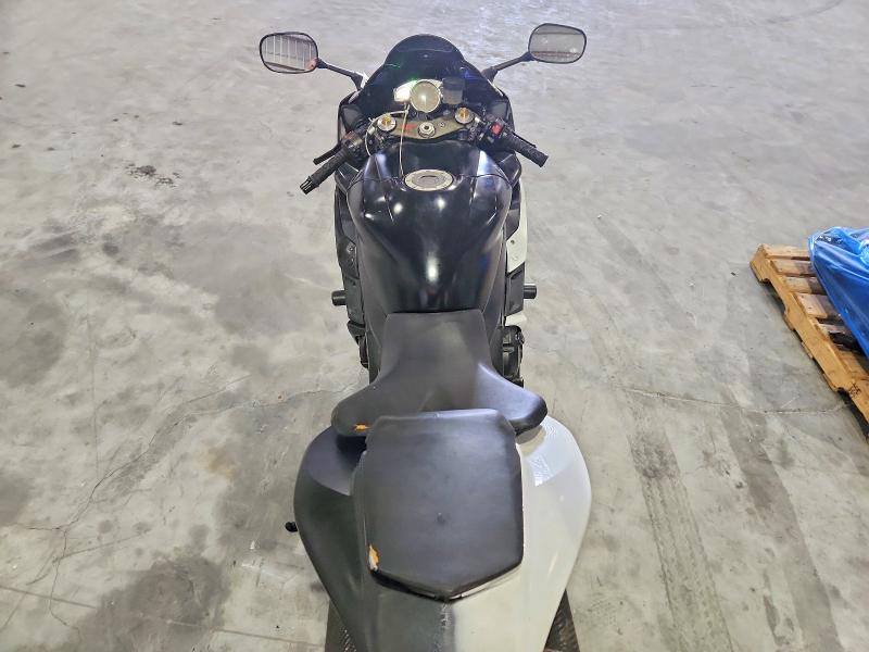 2004 Yama Yzfr1 მანქანა იყიდება აუქციონზე, vin: JYARN13E74A007660, აუქციონის ნომერი: 52429256