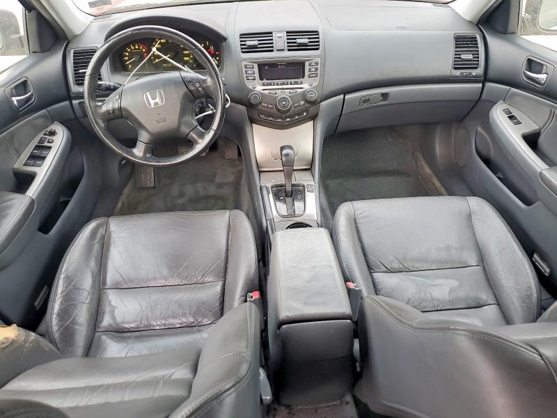 52494326 :رقم المزاد ، 1HGCM56856A001130 vin ، 2006 Honda Accord مزاد بيع