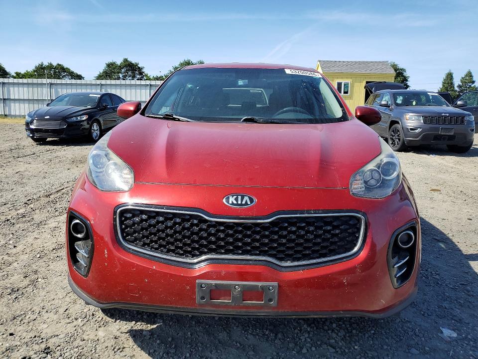 53200586 :رقم المزاد ، KNDPMCACXH7063767 vin ، 2017 Kia Sportage مزاد بيع
