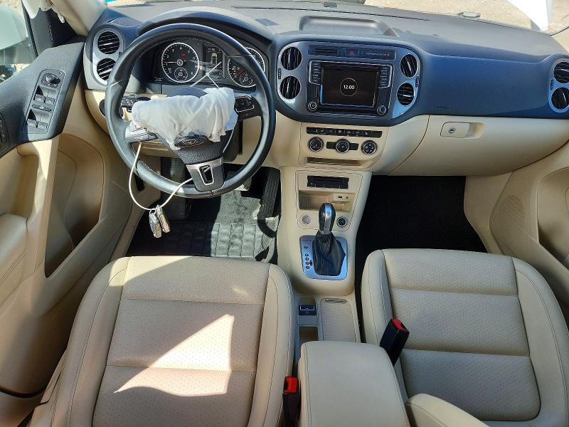 2017 Volkswagen Tiguan მანქანა იყიდება აუქციონზე, vin: WVGBV7AX2HK001774, აუქციონის ნომერი: 52368876