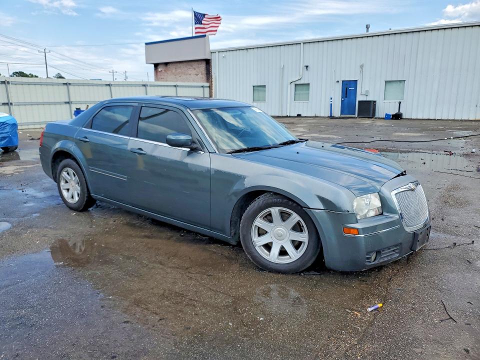 54618986 :رقم المزاد ، 2C3JA53G45H551272 vin ، 2005 Chrysler 300 مزاد بيع
