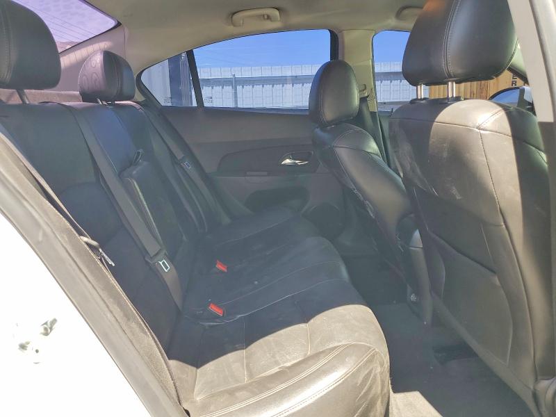 53276096 :رقم المزاد ، 1G1PE5SB4F7301049 vin ، 2015 Chevrolet Cruze مزاد بيع