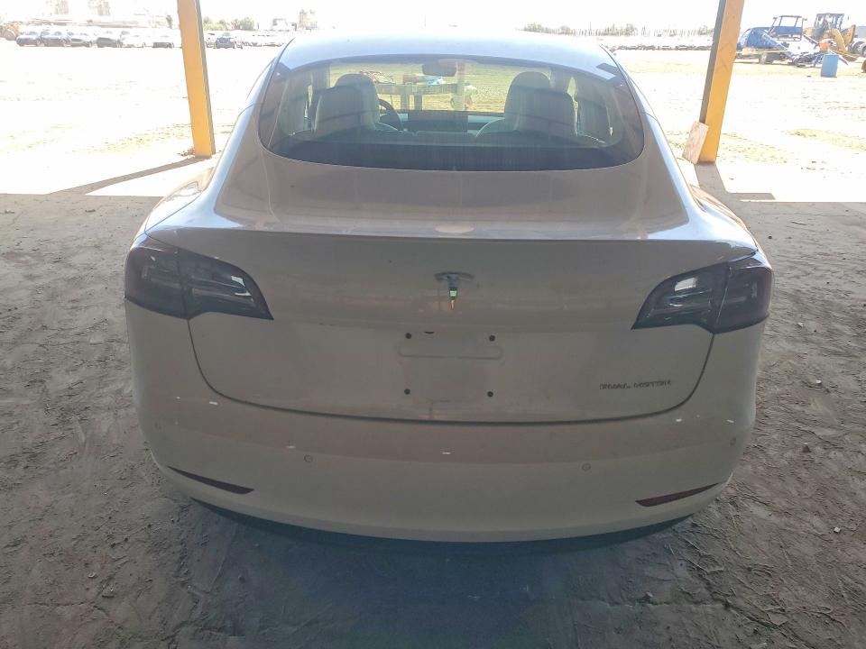 Продаж на аукціоні авто 2018 Tesla Model 3, vin: 5YJ3E1EB0JF101248, номер лоту: 53200636
