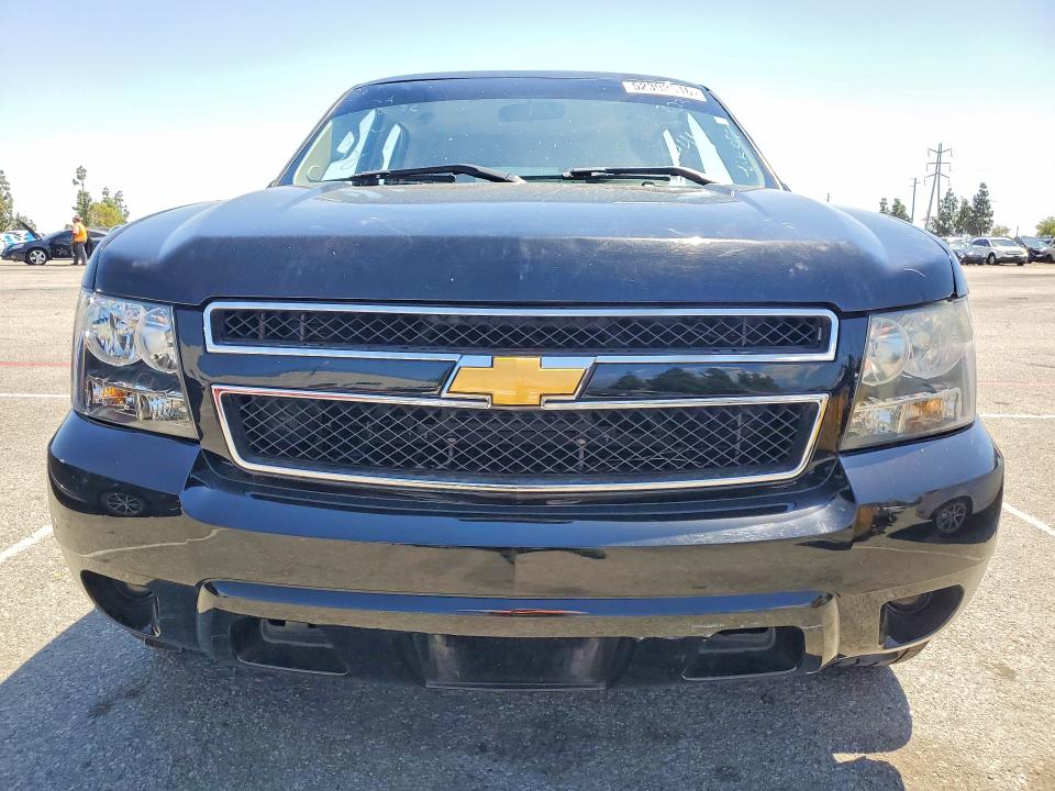 Продажа на аукционе авто 2014 Chevrolet Tahoe, vin: 1GNLC2E03ER205623, номер лота: 52392816