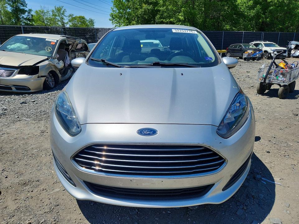 Продажа на аукционе авто 2019 Ford Fiesta, vin: 3FADP4AJXKM129462, номер лота: 52253776
