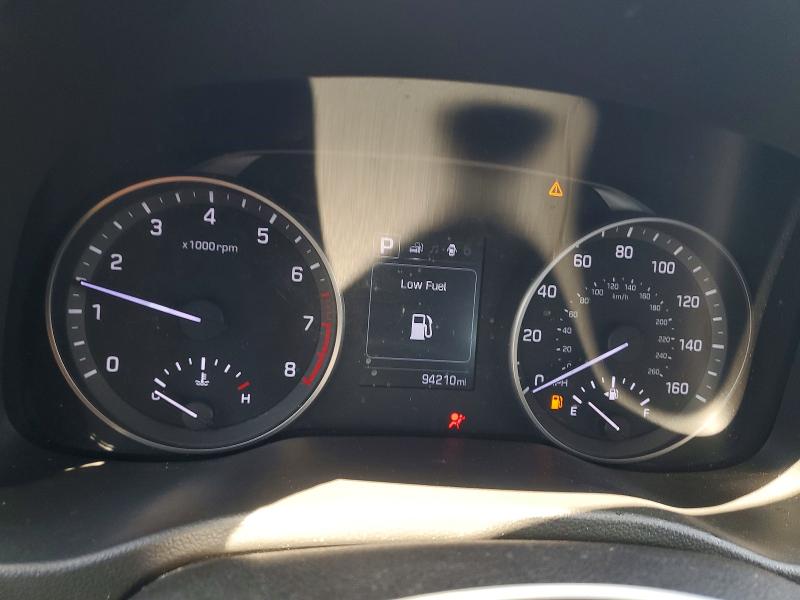 54123236 :رقم المزاد ، 5NPD84LF7HH176933 vin ، 2017 Hyundai Elantra مزاد بيع