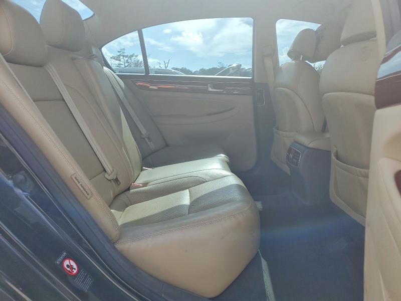 Auction sale of the 2013 Hyundai Genesis, vin: KMHGC4DD8DU209099, lot number: 53430976