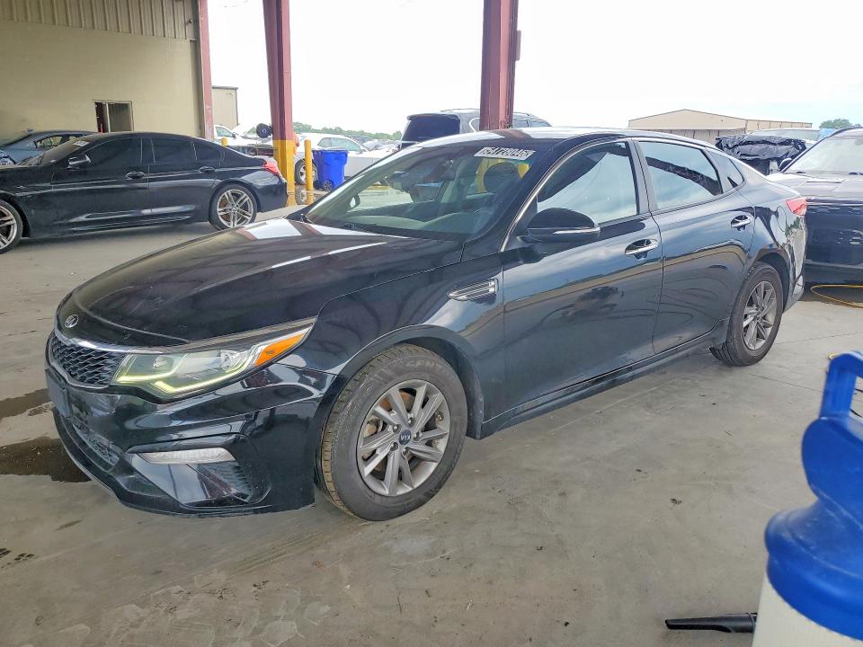 2020 Kia Optima მანქანა იყიდება აუქციონზე, vin: 5XXGT4L39LG449425, აუქციონის ნომერი: 54728046