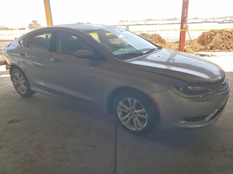 52891096 :رقم المزاد ، 1C3CCCAB4FN666431 vin ، 2015 Chrysler 200 مزاد بيع