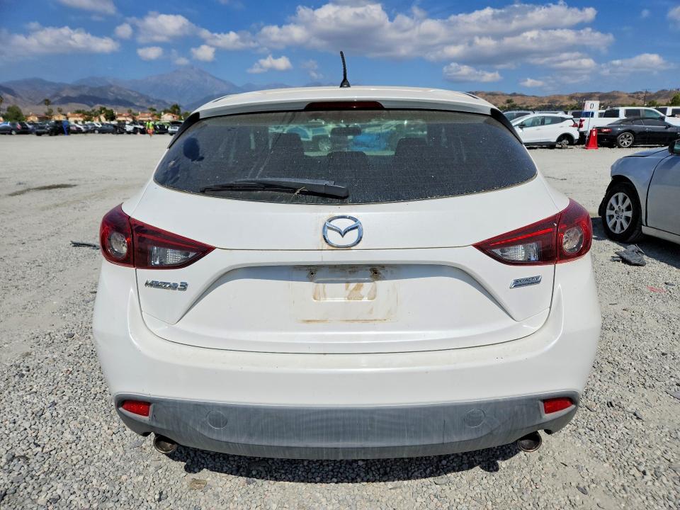 2015 Mazda Mazda3 Hatchback მანქანა იყიდება აუქციონზე, vin: 3MZBM1K76FM164501, აუქციონის ნომერი: 55063096