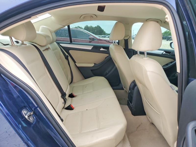2013 Volkswagen Jetta მანქანა იყიდება აუქციონზე, vin: 3VW637AJXDM253215, აუქციონის ნომერი: 53000526