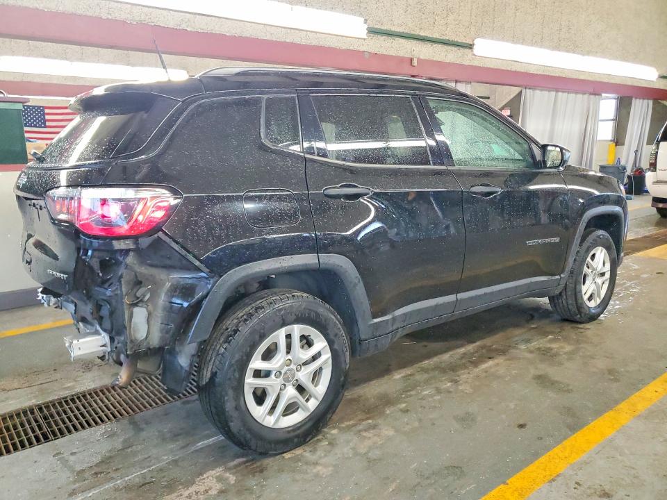 2018 Jeep Compass მანქანა იყიდება აუქციონზე, vin: 3C4NJDAB1JT177624, აუქციონის ნომერი: 53739636