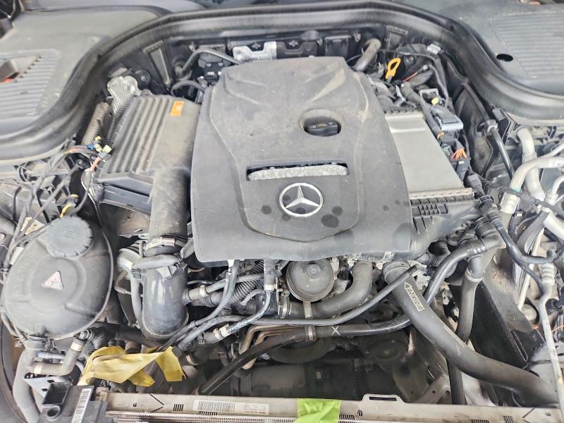 53103526 :رقم المزاد ، WDC0G4JB2JV024110 vin ، 2018 Mercedes-benz Glc مزاد بيع