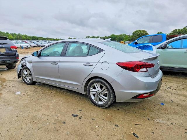 52763066 :رقم المزاد ، 5NPD84LF8LH559059 vin ، 2020 Hyundai Elantra مزاد بيع