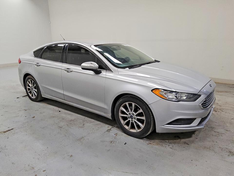 Продажа на аукционе авто 2017 Ford Fusion, vin: 3FA6P0H7XHR393451, номер лота: 53999096