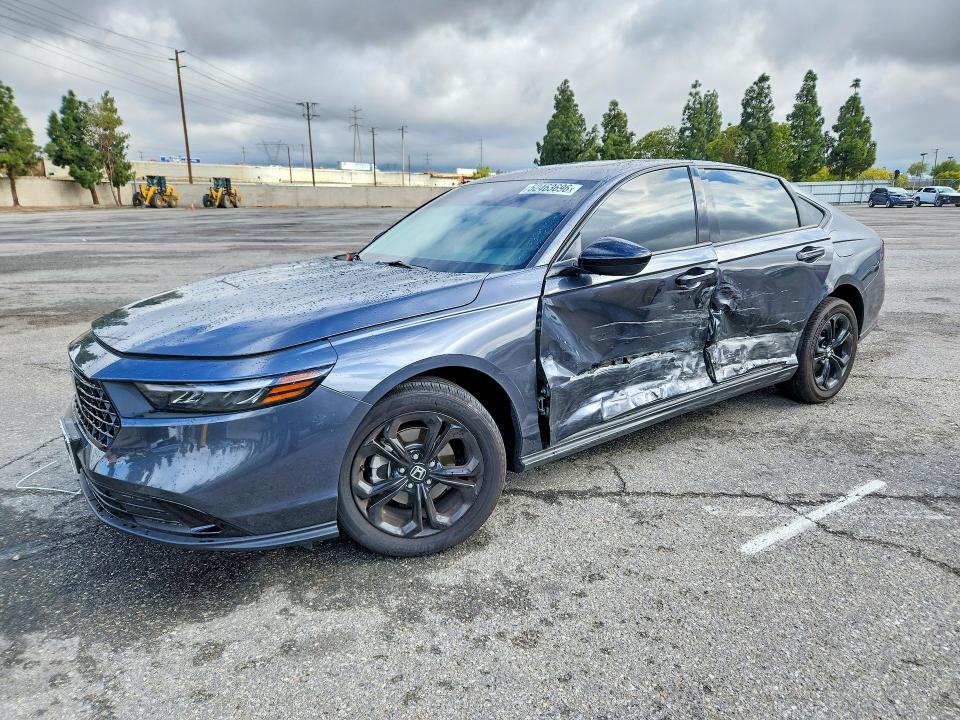 2025 Honda Accord მანქანა იყიდება აუქციონზე, vin: 1HGCY1F44SA065597, აუქციონის ნომერი: 52463696