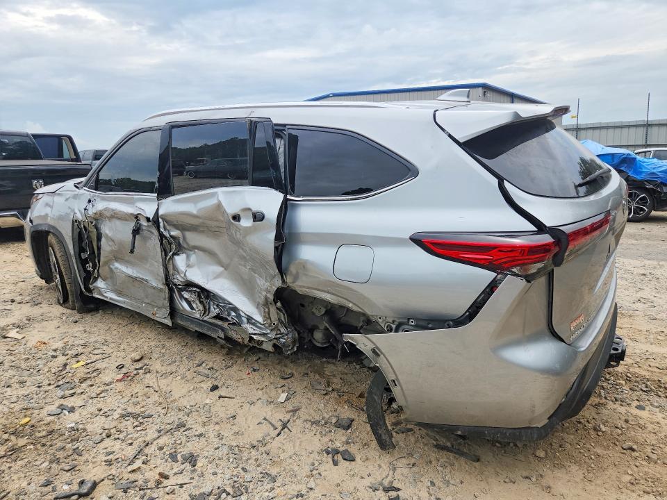 Продаж на аукціоні авто 2021 Toyota Highlander, vin: 5TDGZRBH4MS546931, номер лоту: 55362586
