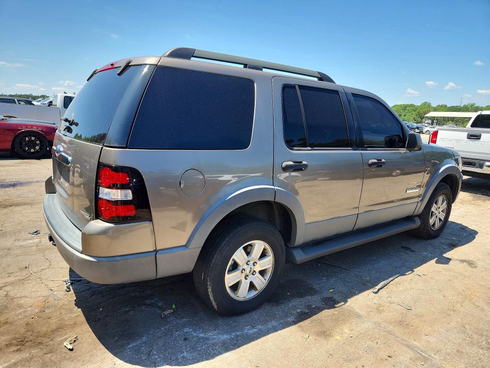 53292496 :رقم المزاد ، 1FMEU63E26UA26701 vin ، 2006 Ford Explorer مزاد بيع
