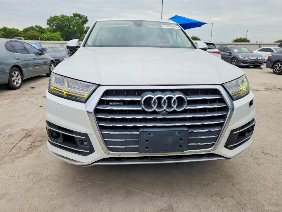 53929856 :رقم المزاد ، WA1VAAF78HD048017 vin ، 2017 Audi Q7 مزاد بيع