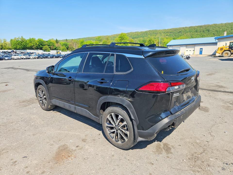 52407046 :رقم المزاد ، 7MUDAABG6PV078245 vin ، 2023 Toyota Corolla Cross مزاد بيع