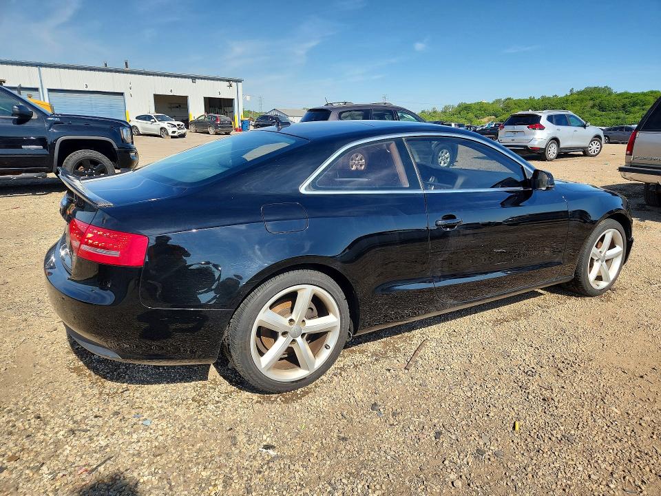54856906 :رقم المزاد ، WAULFAFRXAA031367 vin ، 2010 Audi A5 مزاد بيع