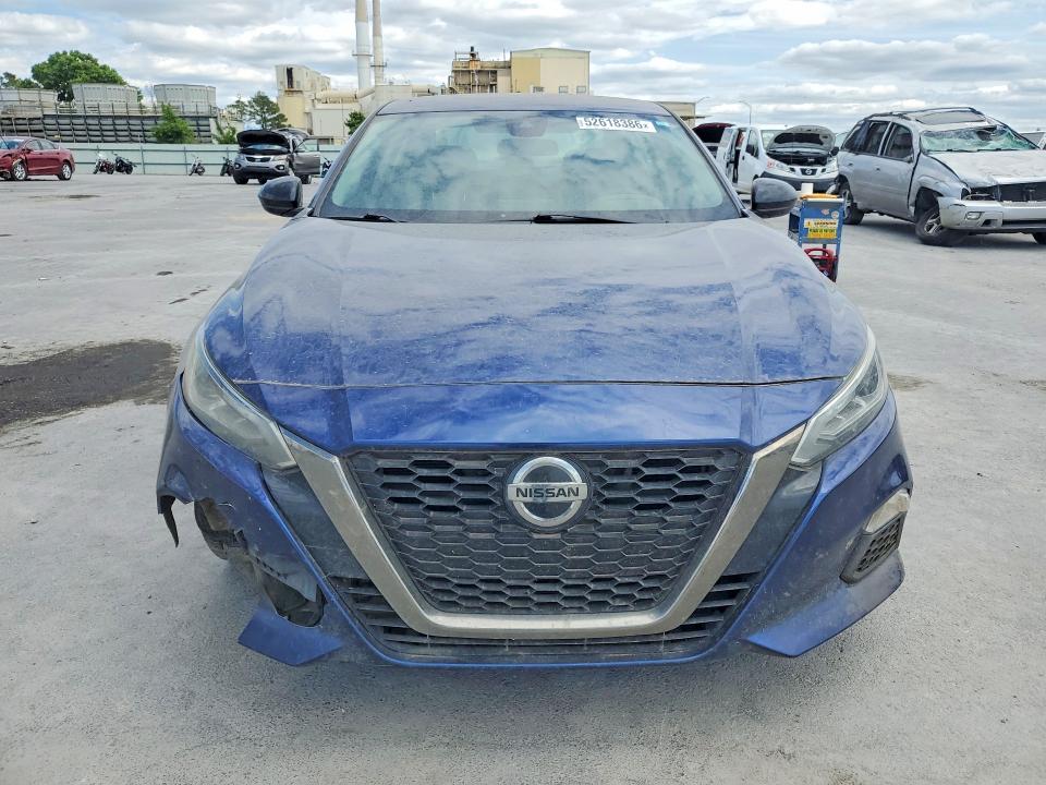 2020 Nissan Altima მანქანა იყიდება აუქციონზე, vin: 1N4BL4CV8LC233566, აუქციონის ნომერი: 52618386