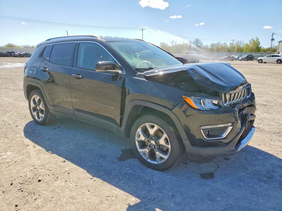 53235336 :رقم المزاد ، 3C4NJDCB7LT245988 vin ، 2020 Jeep Compass مزاد بيع