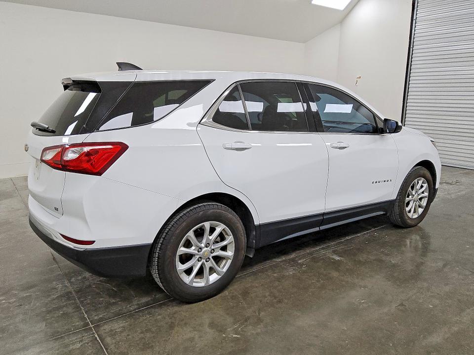 2020 Chevrolet Equinox მანქანა იყიდება აუქციონზე, vin: 2GNAXKEV2L6157712, აუქციონის ნომერი: 53011816