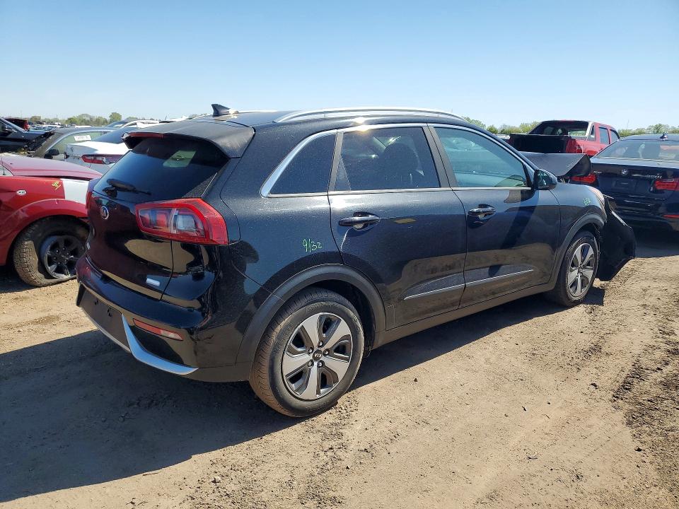 2017 Kia Niro მანქანა იყიდება აუქციონზე, vin: KNDCB3LC7H5044655, აუქციონის ნომერი: 51875336