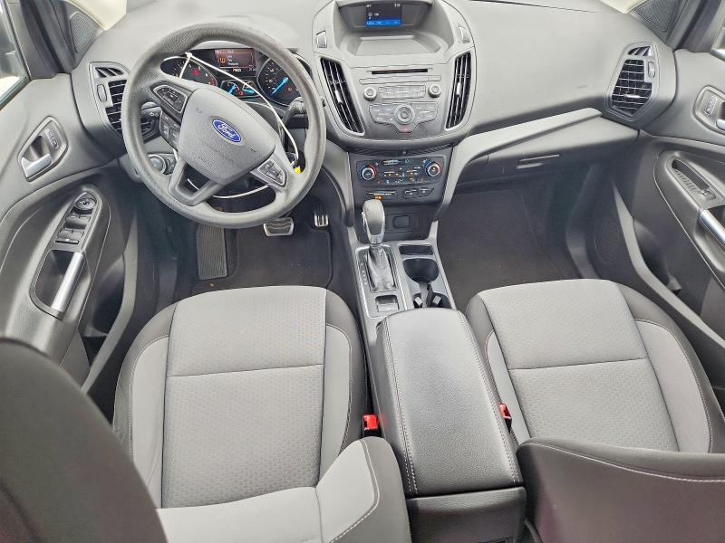55598506 :رقم المزاد ، 1FMCU0GD4JUC20323 vin ، 2018 Ford Escape مزاد بيع