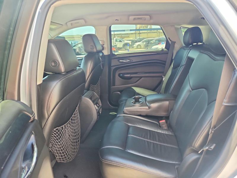 53276116 :رقم المزاد ، 3GYFNAE32ES688050 vin ، 2014 Cadillac Srx مزاد بيع