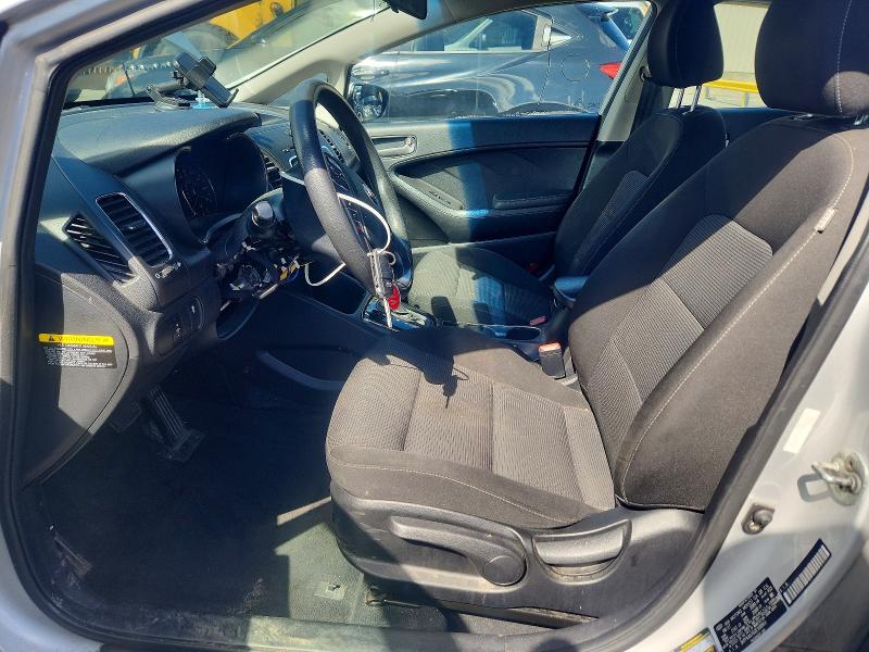 52859866 :رقم المزاد ، 3KPFK4A76JE188863 vin ، 2018 Kia Forte مزاد بيع