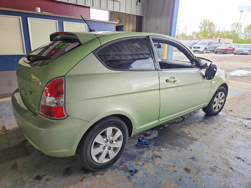 Продаж на аукціоні авто 2011 Hyundai Accent, vin: KMHCM3AC3BU188287, номер лоту: 52198146
