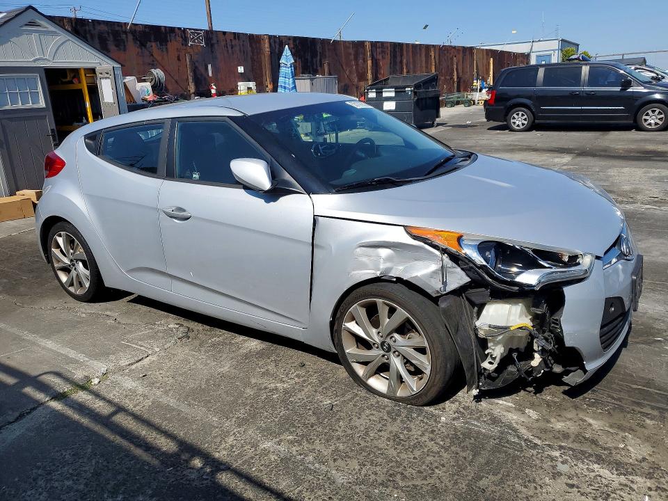 Продажа на аукционе авто 2016 Hyundai Veloster, vin: KMHTC6AD6GU270776, номер лота: 53106636