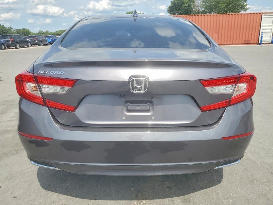 Продаж на аукціоні авто 2018 Honda Accord, vin: 1HGCV1F13JA258160, номер лоту: 51952686