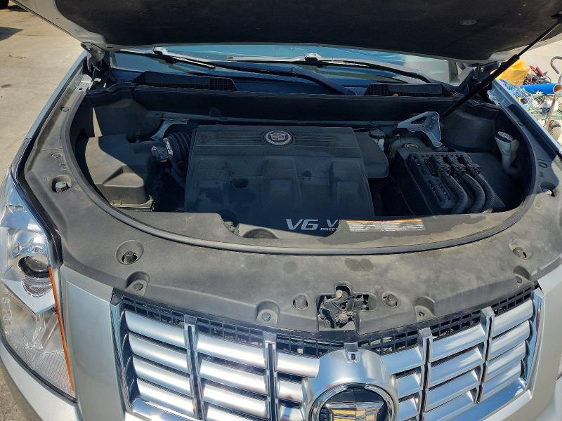 53276116 :رقم المزاد ، 3GYFNAE32ES688050 vin ، 2014 Cadillac Srx مزاد بيع