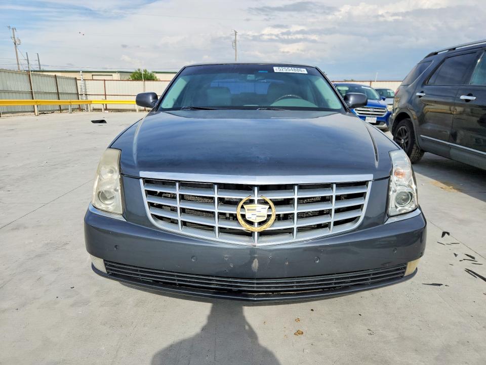 2010 Cadillac Dts მანქანა იყიდება აუქციონზე, vin: 1G6KH5EY0AU129494, აუქციონის ნომერი: 52554886