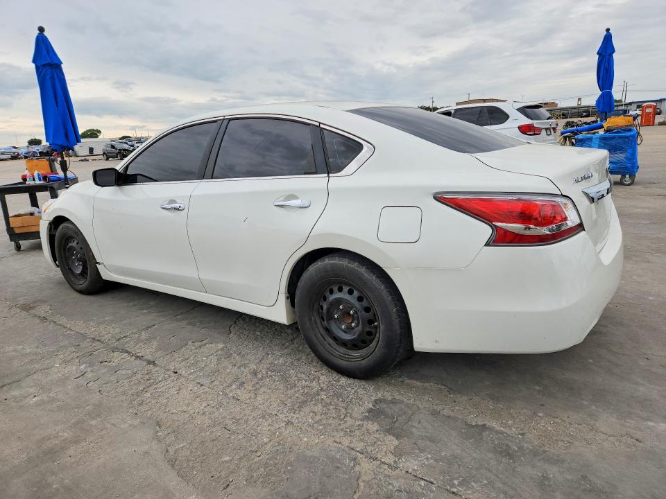 52235366 :رقم المزاد ، 1N4AL3AP7FN310365 vin ، 2015 Nissan Altima مزاد بيع