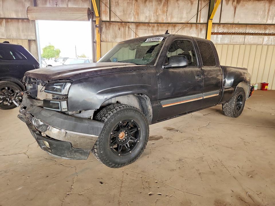 2004 Chevrolet Silverado მანქანა იყიდება აუქციონზე, vin: 1GCEC19V64Z268117, აუქციონის ნომერი: 53293996