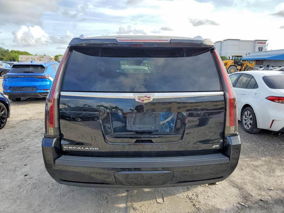 54730576 :رقم المزاد ، 1GYS4PKJ4FR733999 vin ، 2015 Cadillac Escalade مزاد بيع