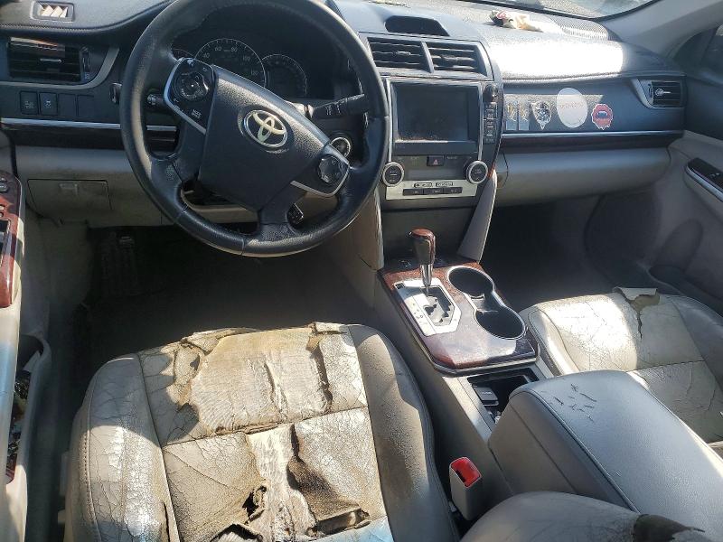 52986516 :رقم المزاد ، 4T1BK1FK9CU512608 vin ، 2012 Toyota Camry مزاد بيع