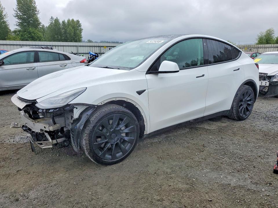 54724346 :رقم المزاد ، 5YJYGDEE6MF143827 vin ، 2021 Tesla Model Y مزاد بيع