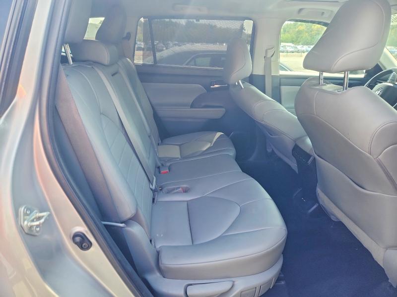 Продаж на аукціоні авто 2021 Toyota Highlander, vin: 5TDGZRBH8MS153899, номер лоту: 50310956