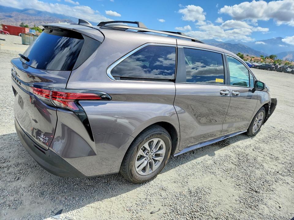 Aukcja sprzedaży 2022 Toyota Sienna, vin: 5TDJRKEC5NS101046, numer aukcji: 55206096